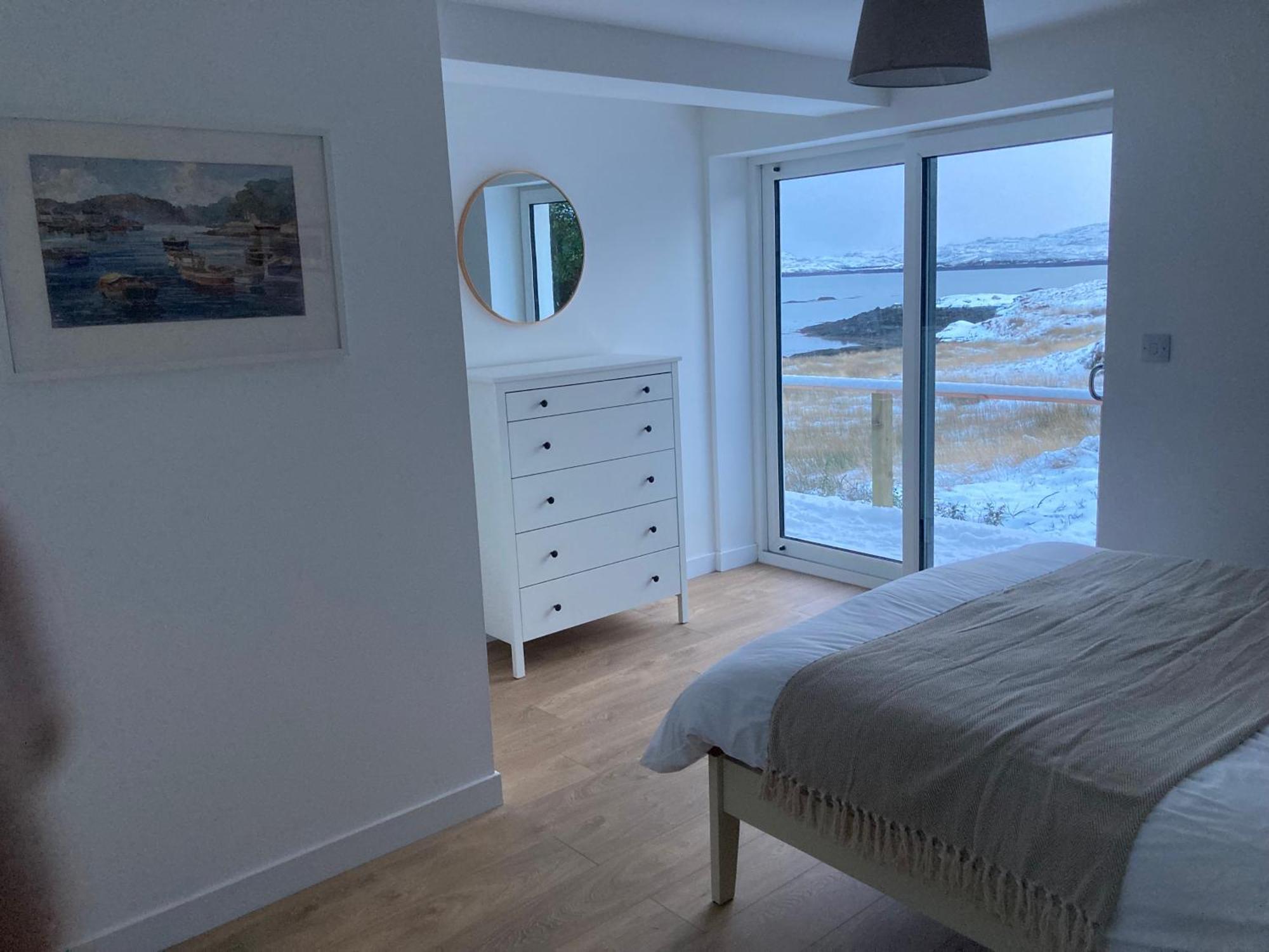 Urgha Bay Villa Тарбърт Екстериор снимка